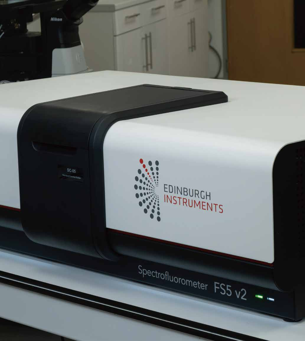 爱丁堡 FS5 v2 一体化稳态瞬态荧光光谱仪，用户提供彩页封面原图